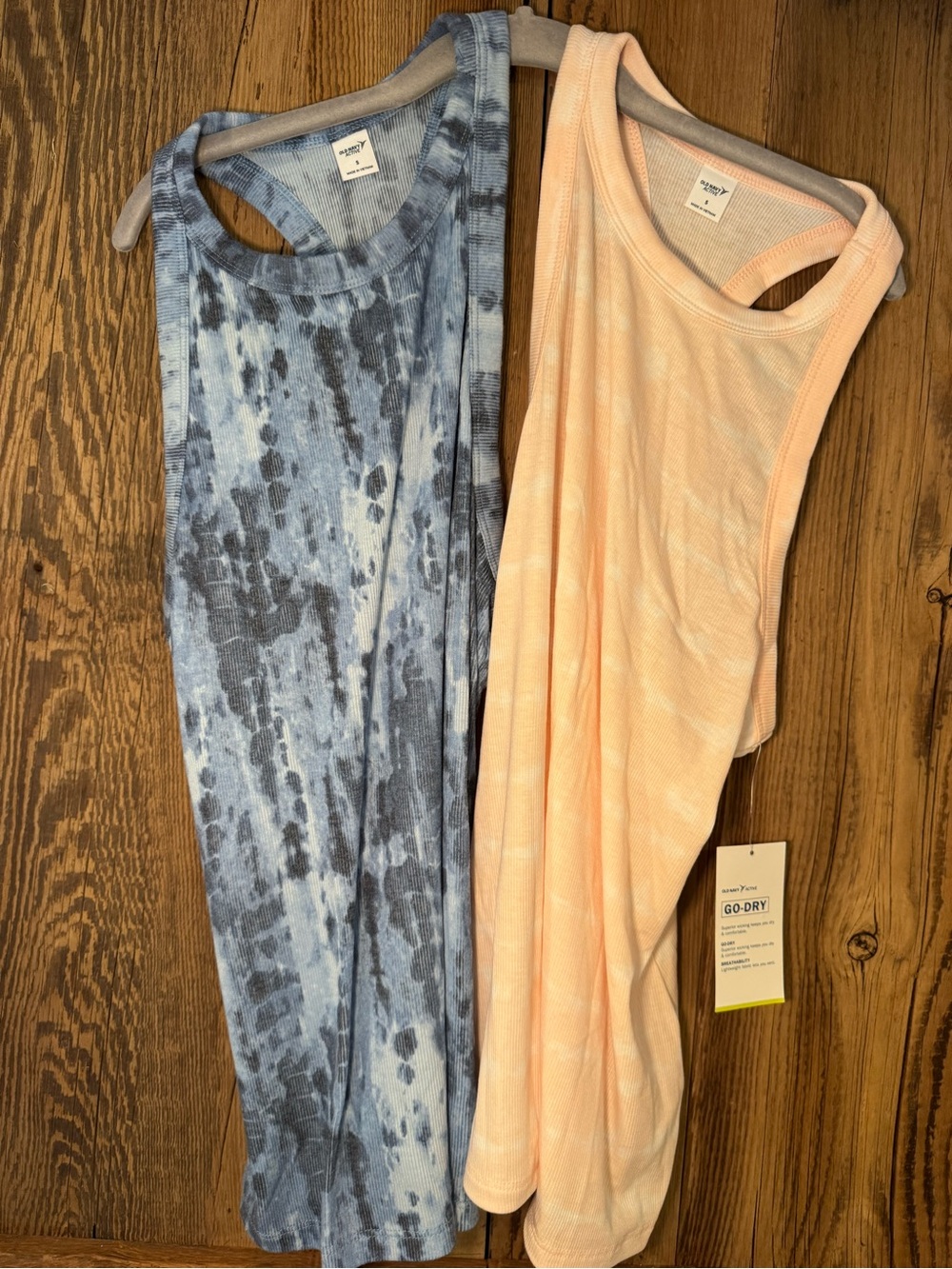 Old Navy Active Go-Dry Tag - Blue & White NWT